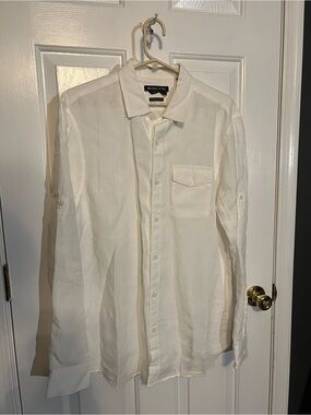 Michael Kors Men's White Casual Button-Down Shirt
